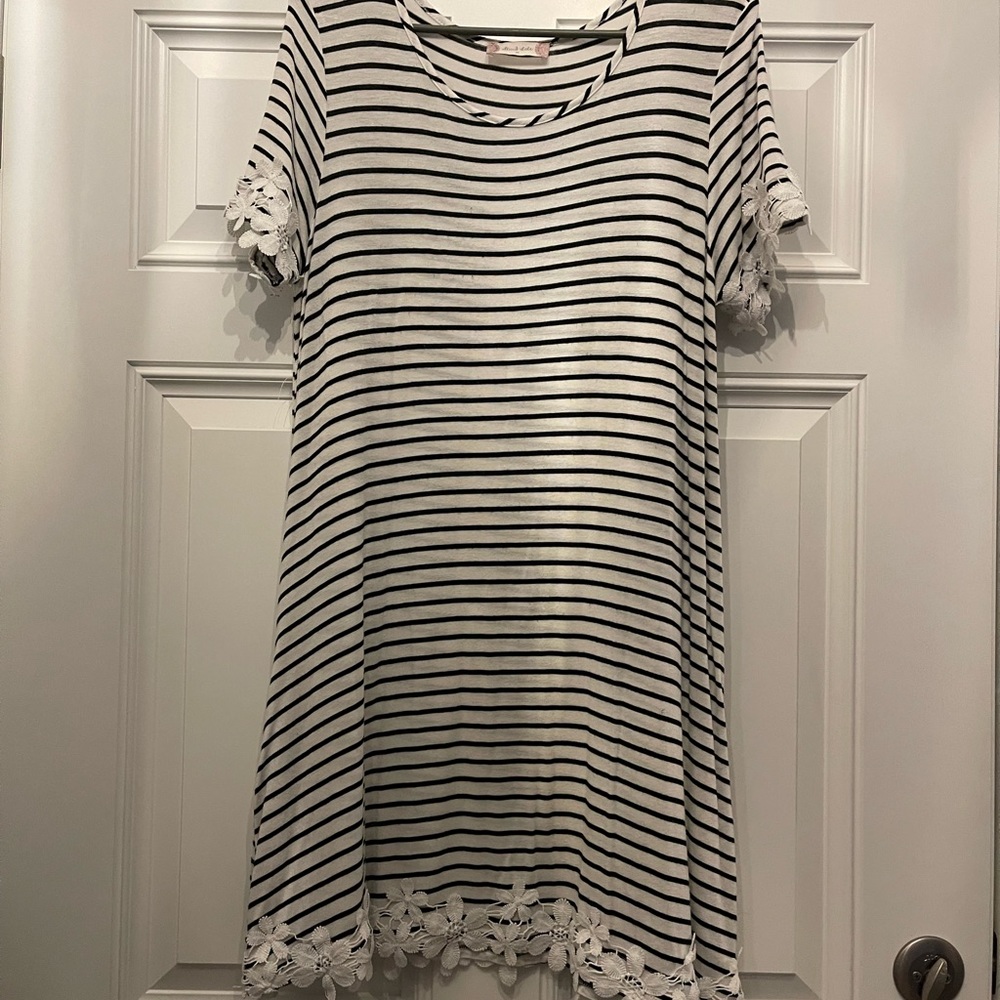 Altar’d State tshirt dress